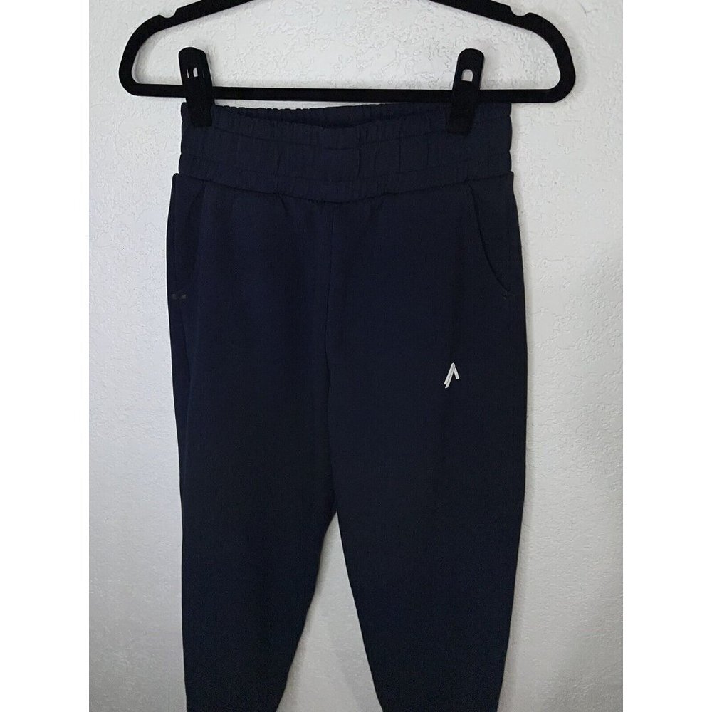 Alphalete Large Women’s ELMTS Relaxed Cuffed Jogger - Navy Blue Small C1 - Picture 6 of 11
